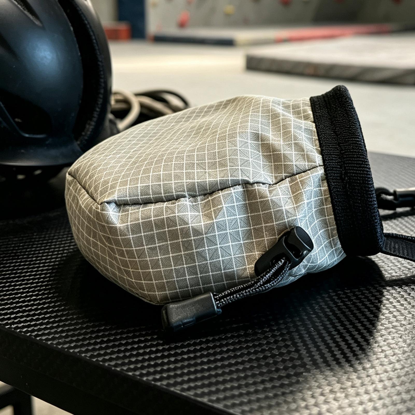 Waterproof Rock Climbing Chalk - đánh giá và giá Chalk Bag Bouldering